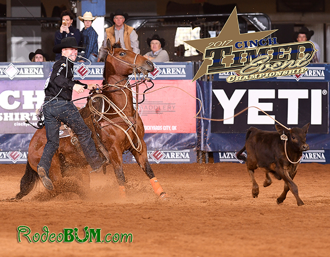 Seven-time champion Trevor Brazile ropes his calf in 11.5 seconds during his 56.3-second first round to win the $3,000 check. (JAMES PHIFER PHOTO)