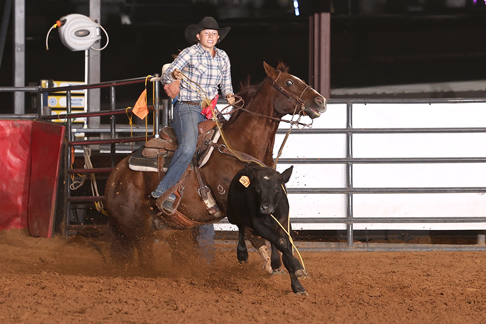 Jacelyn Frost is carrying on a family tradition in rodeo, and she proved it with her fast time in breakaway roping. (PHOTO BY PEGGY GANDER)